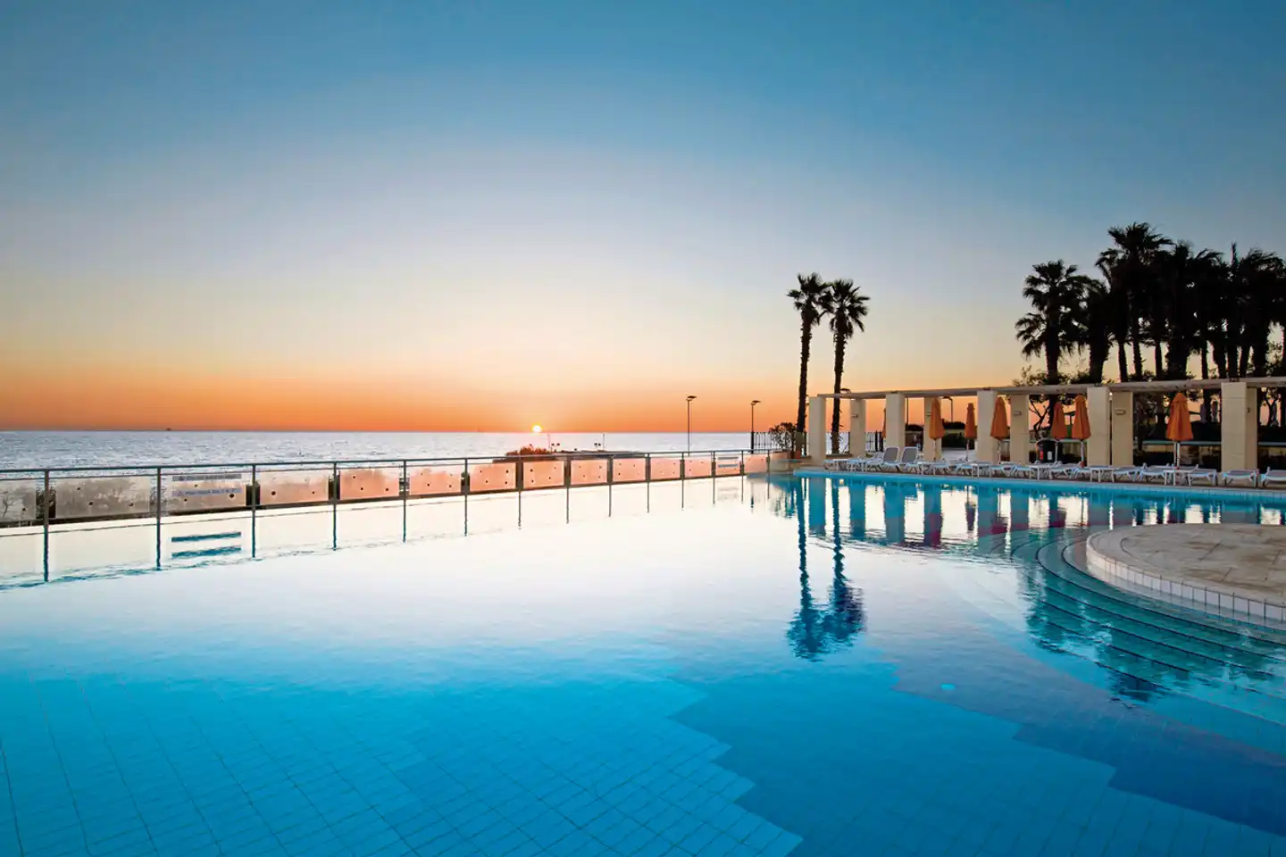 Hilton Malta Pool