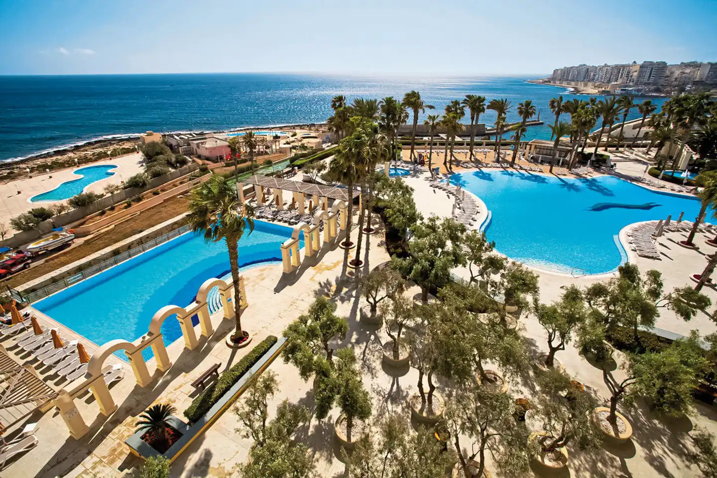 Hilton Malta Aussenansicht