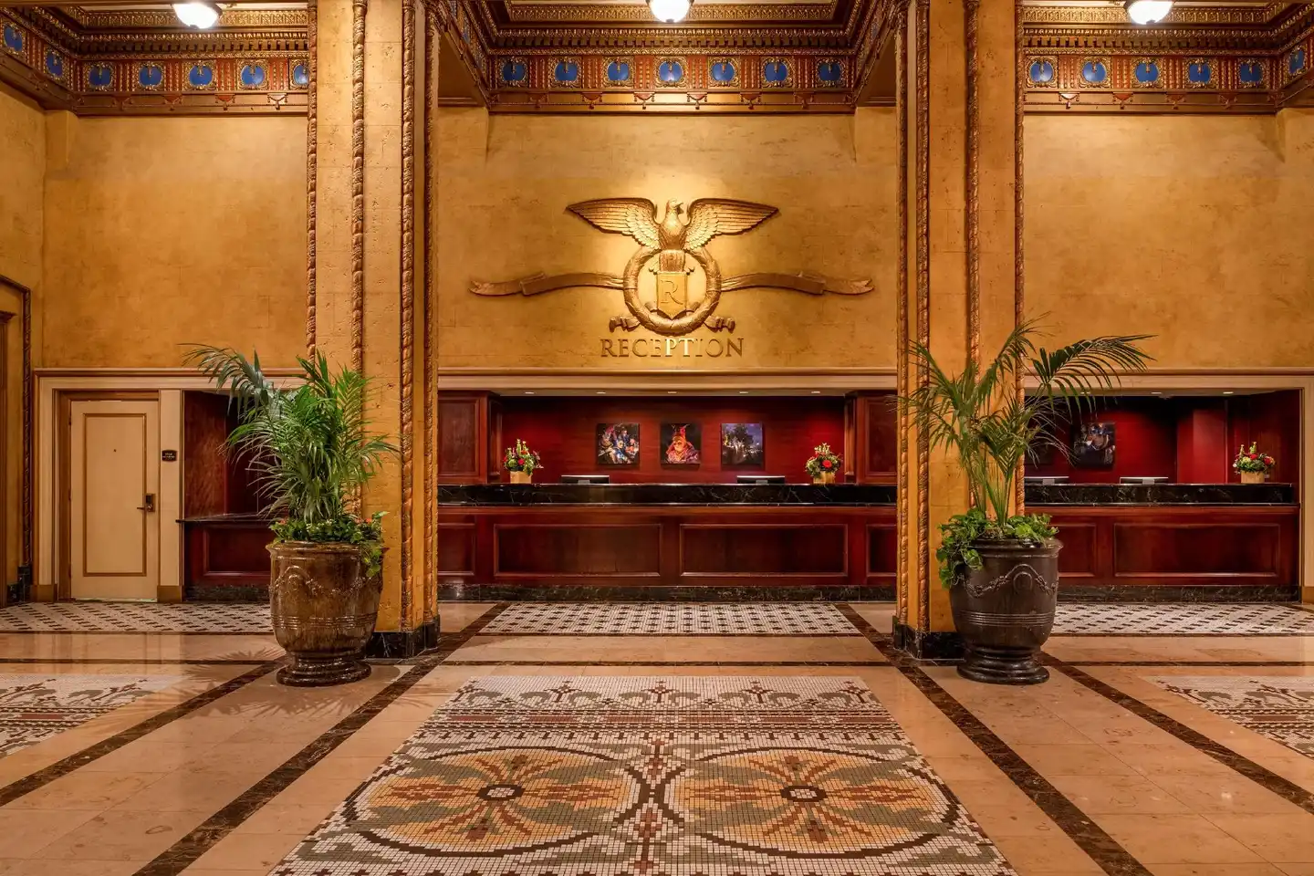 The Roosevelt New Orleans, A Waldorf Astoria Hotel Lobby