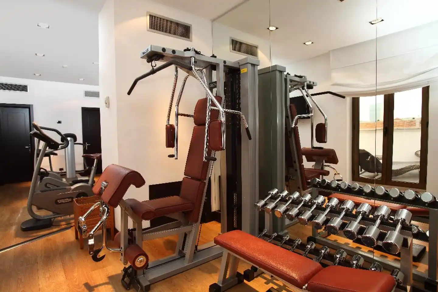 Starhotels Ritz Milan Sport und Entertainment