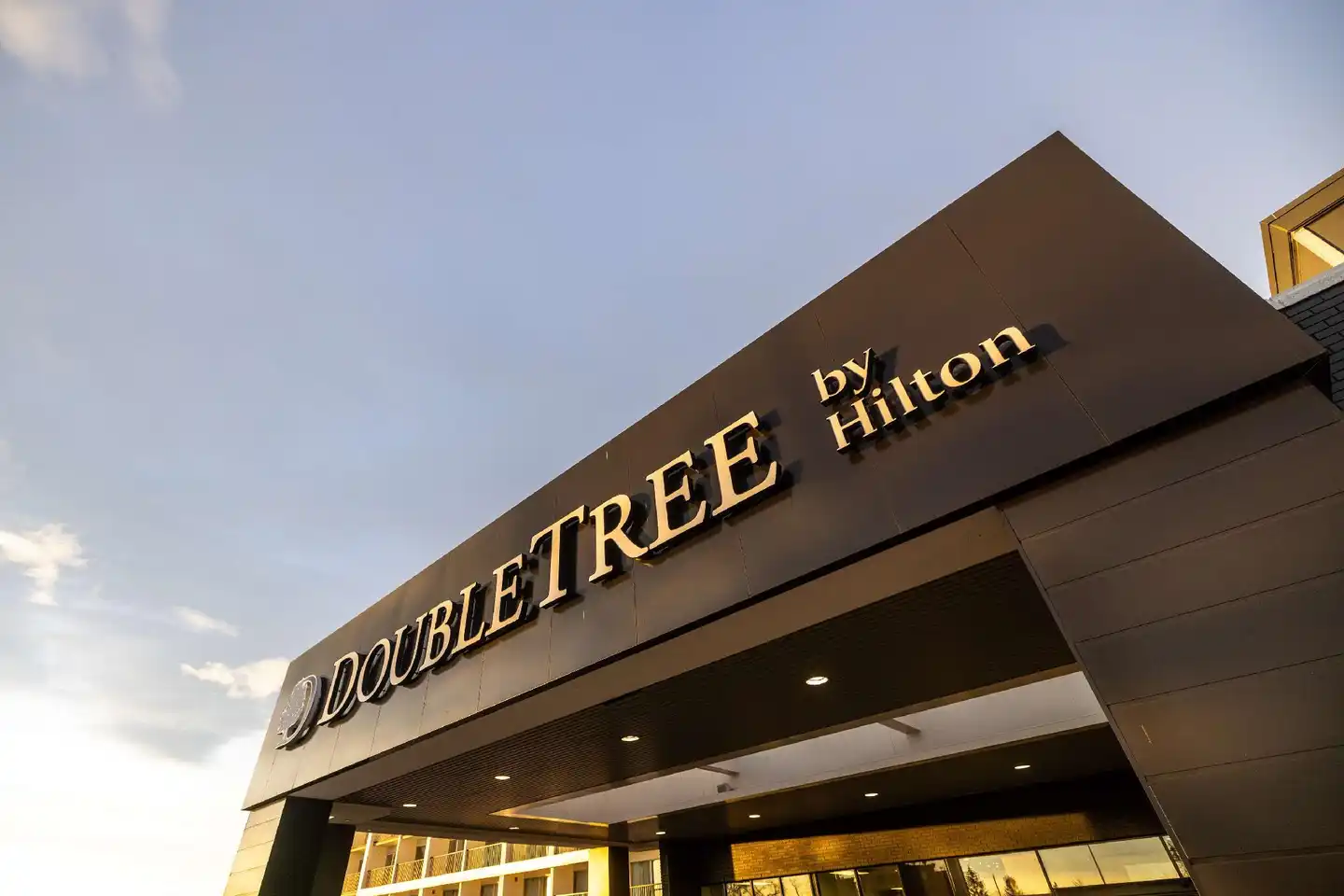 DoubleTree by Hilton Calgary North Aussenansicht