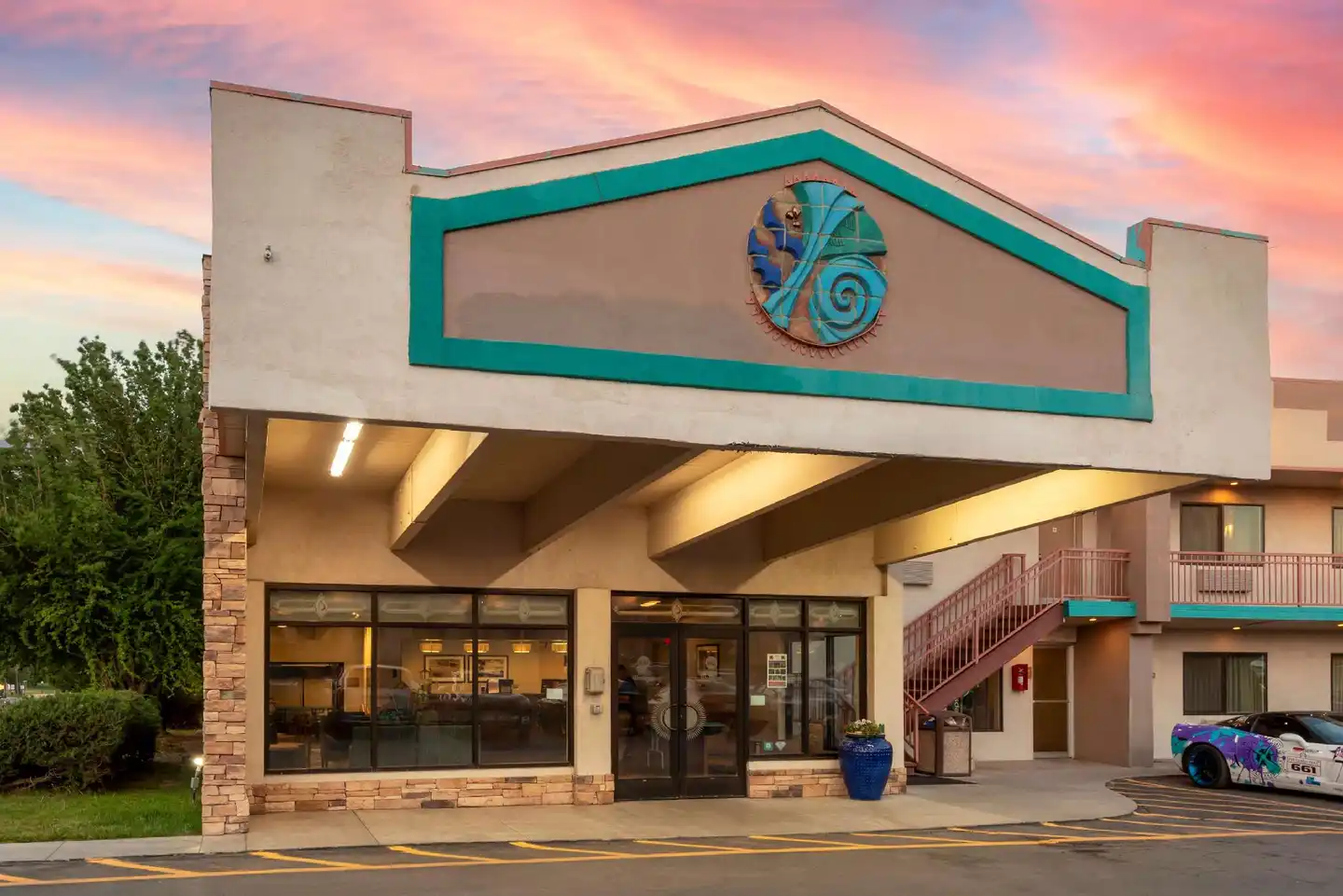 Best Western Turquoise Inn & Suites Lobby