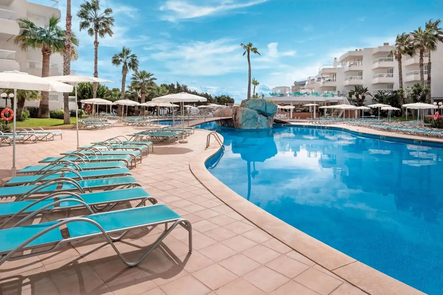 Tropic Garden Pool