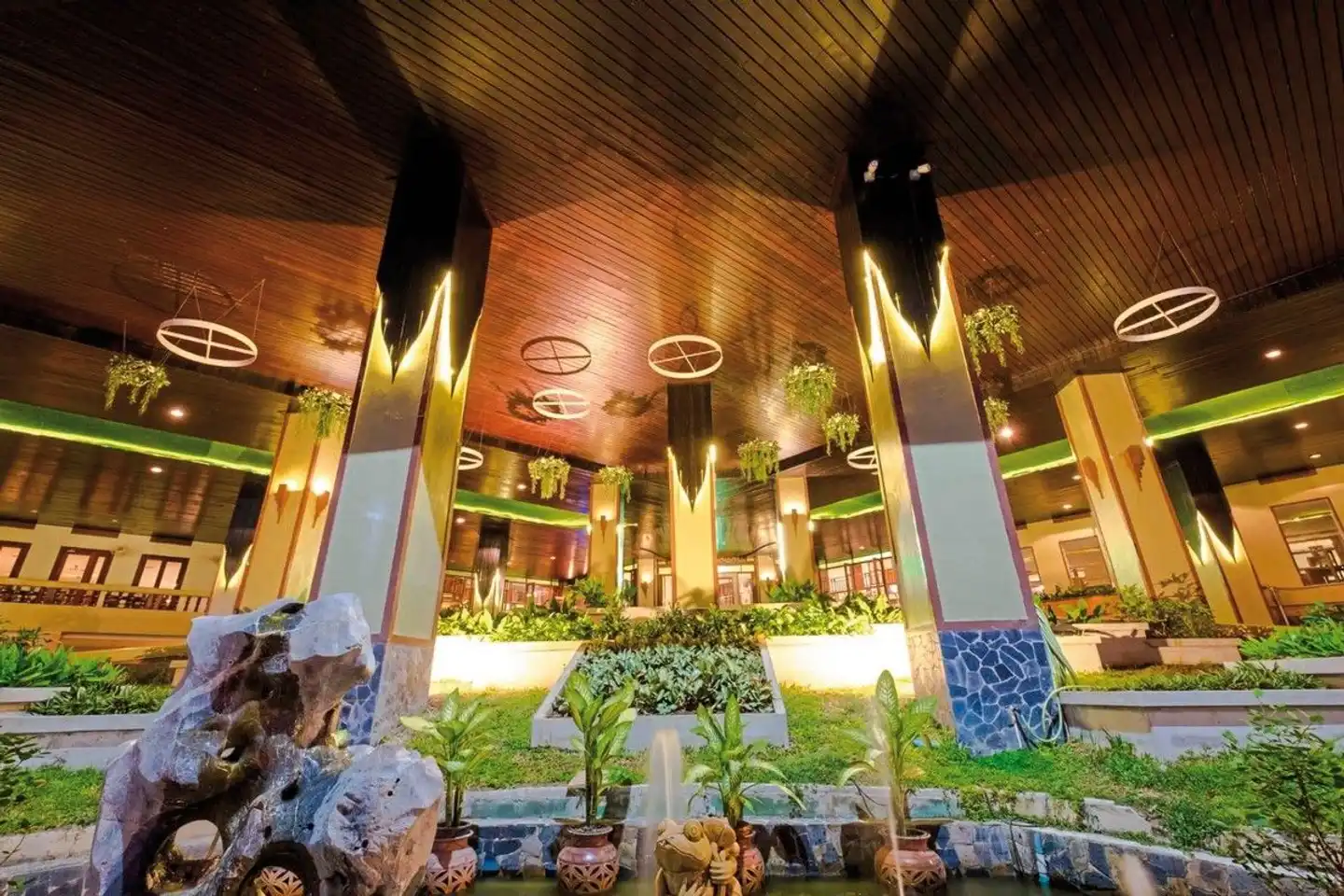 Jomtien Thani Hotel Tiere