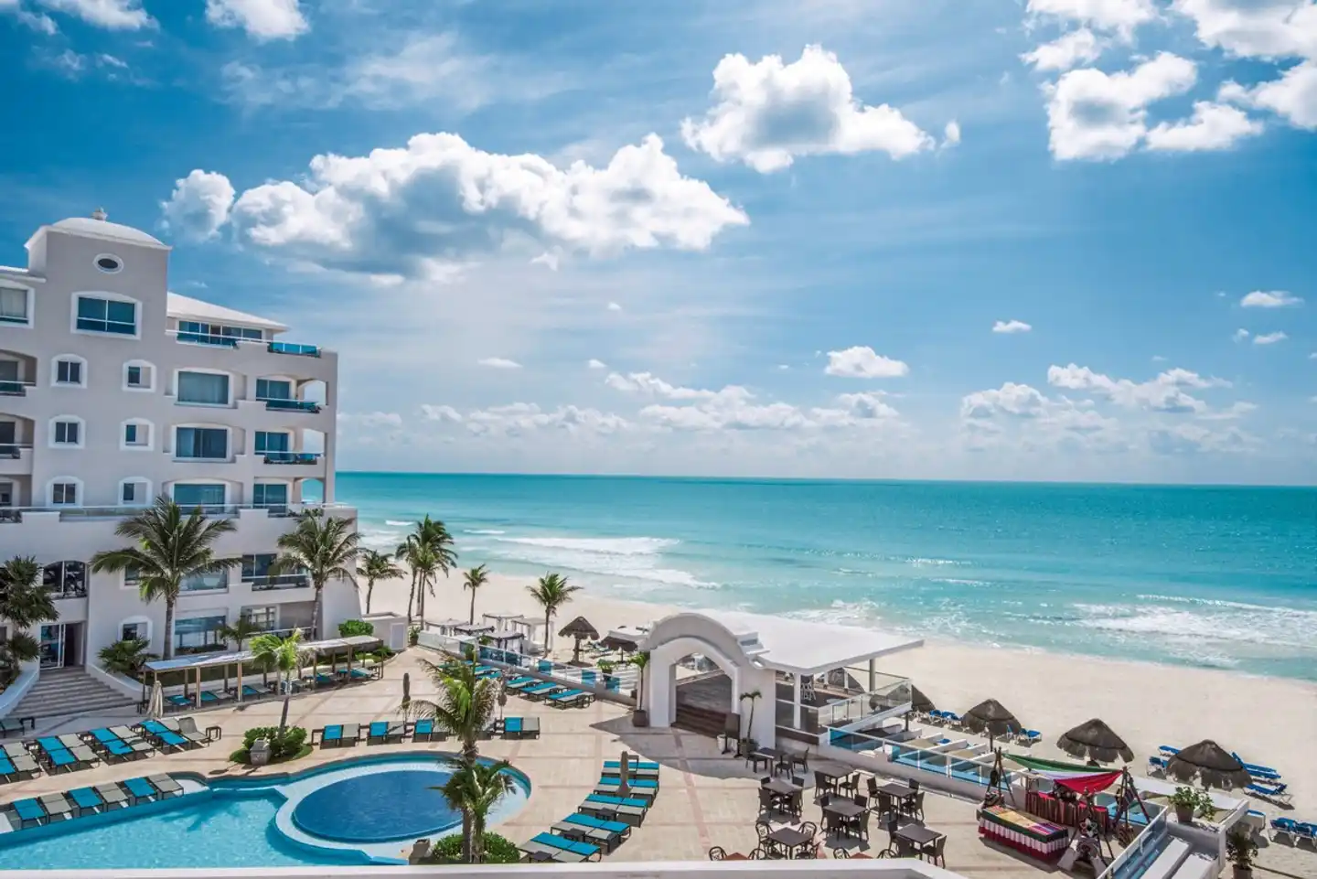 Wyndham Alltra Cancun Terrasse