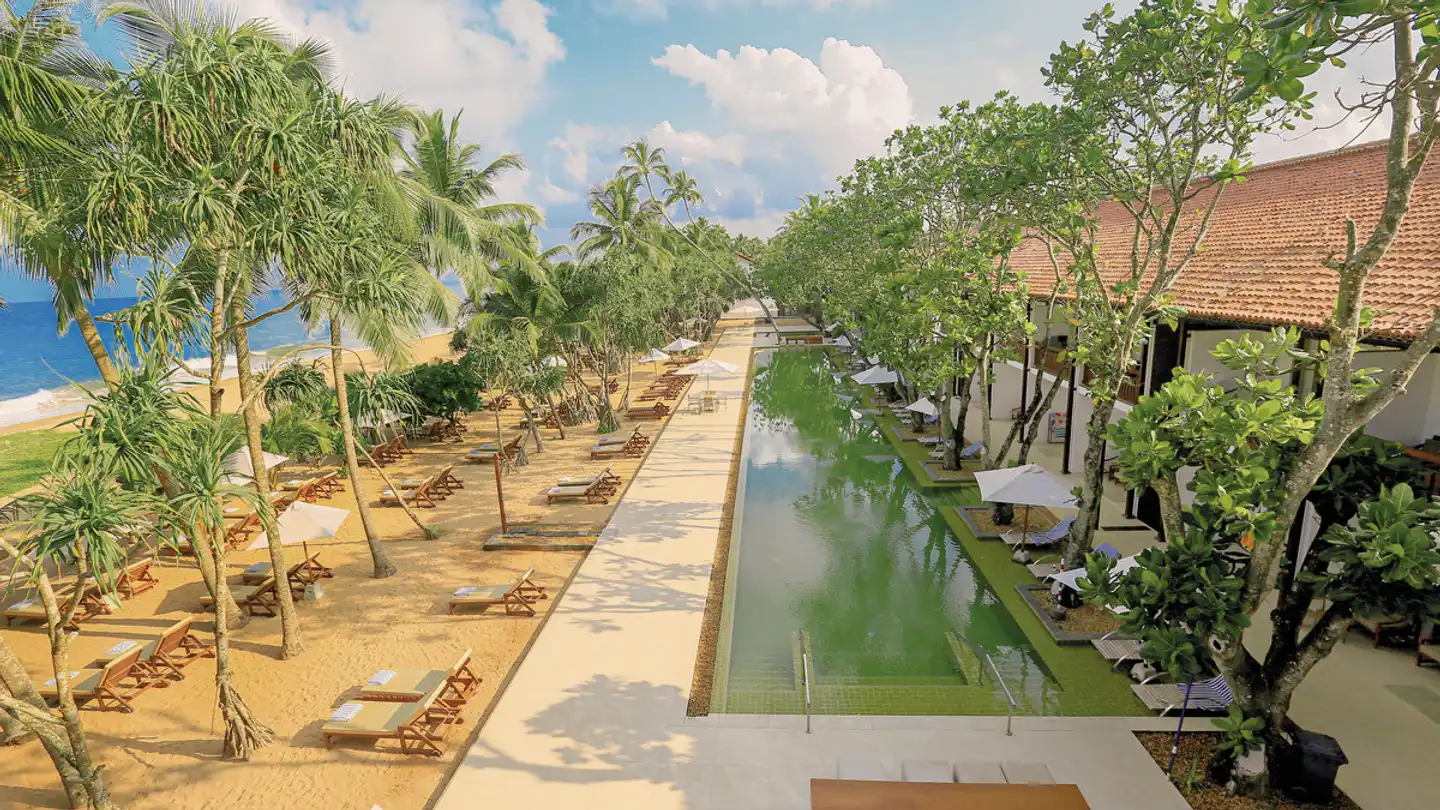 Pandanus Beach Resort & Spa Terrasse