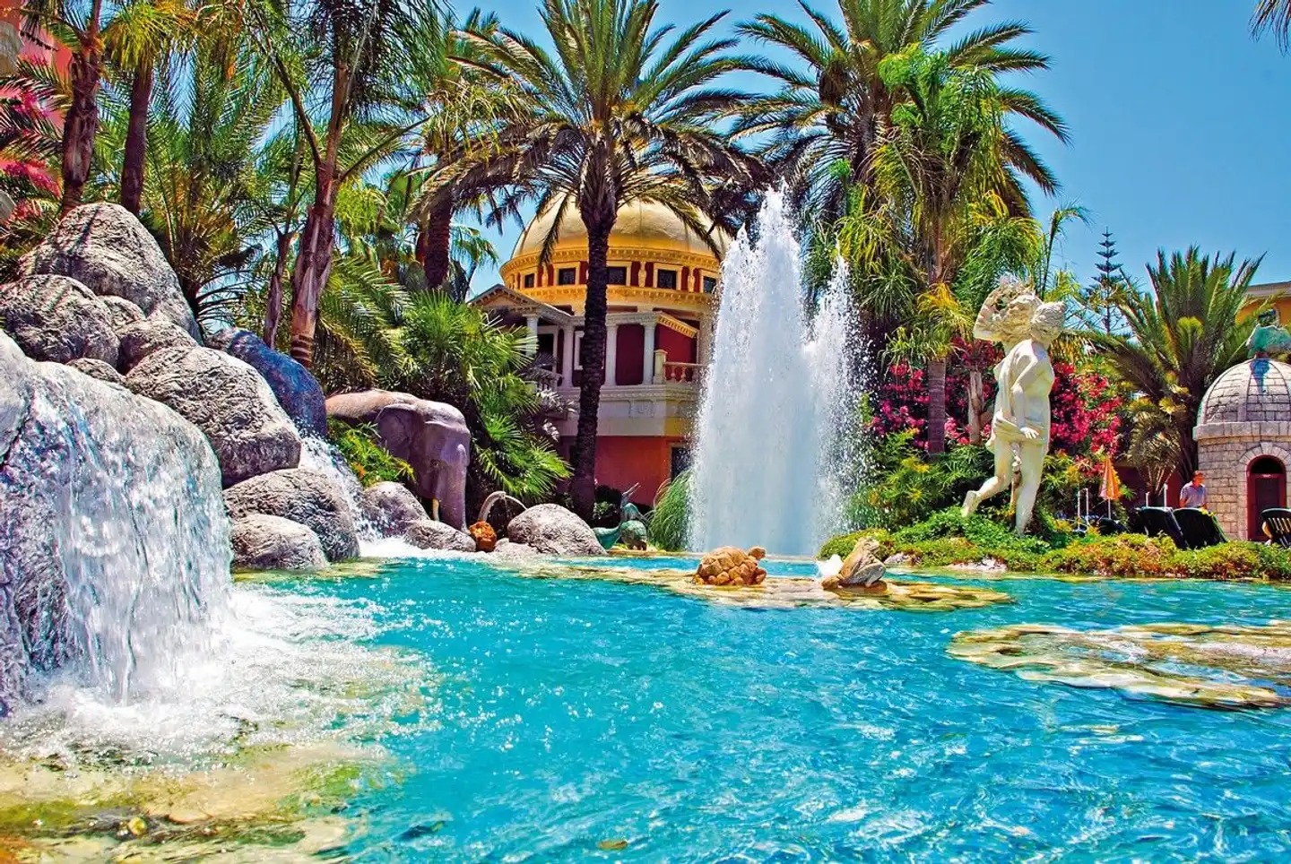 Yetkin Hotel Pool