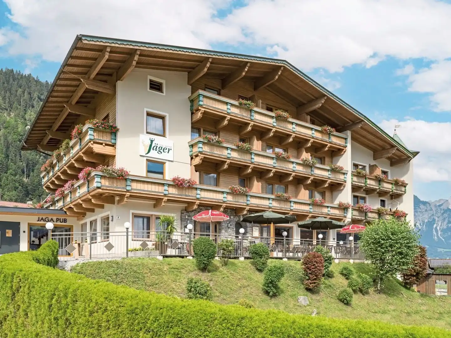 Hotel Gasthof Jäger Aussenansicht