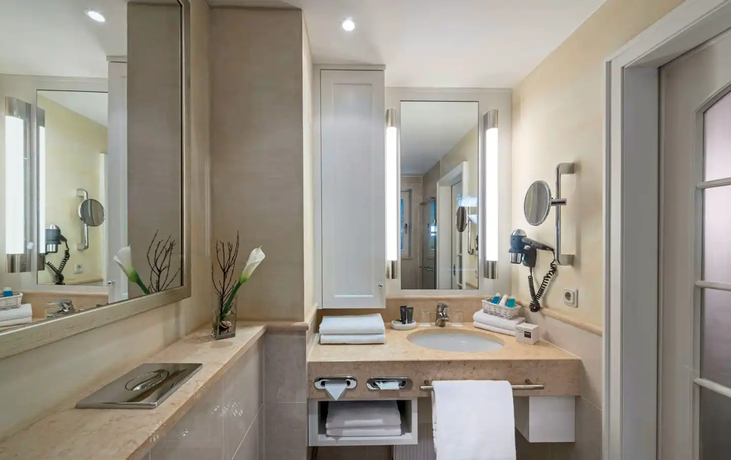 Dorint Strandresort & Spa Sylt/Westerland Badezimmer