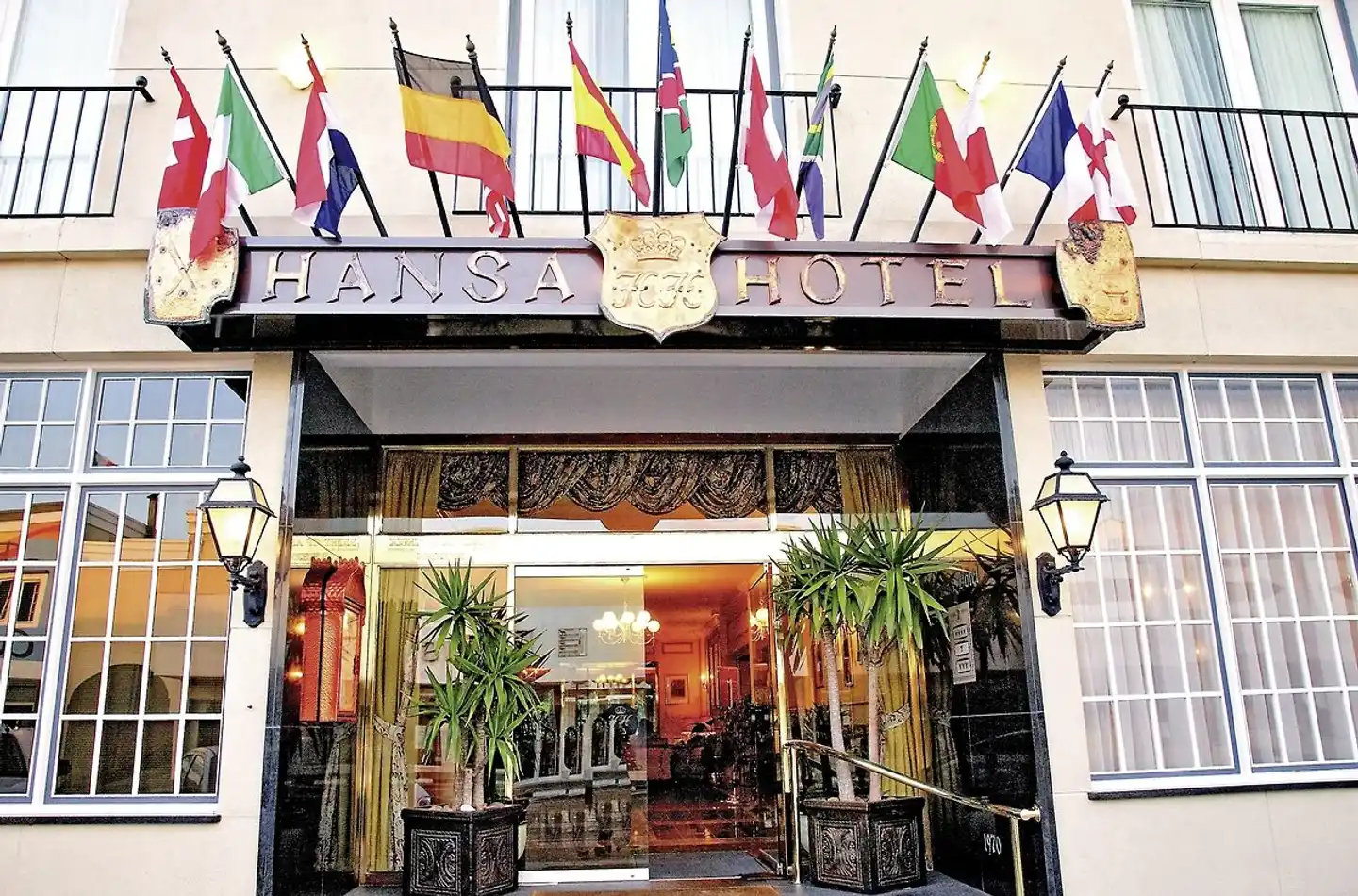 Hansa Hotel Lobby