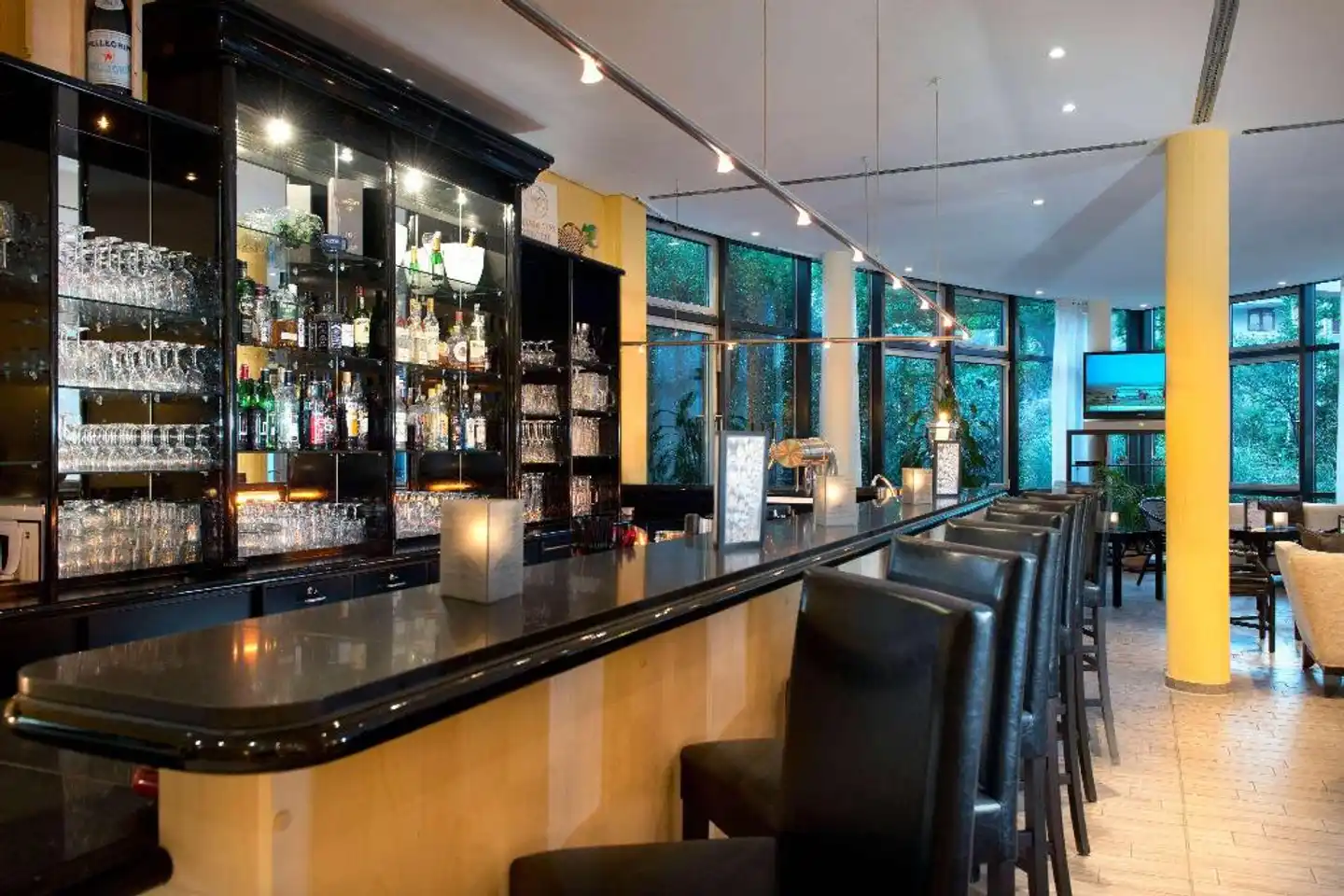 Wyndham Garden Hennigsdorf Berlin Bar