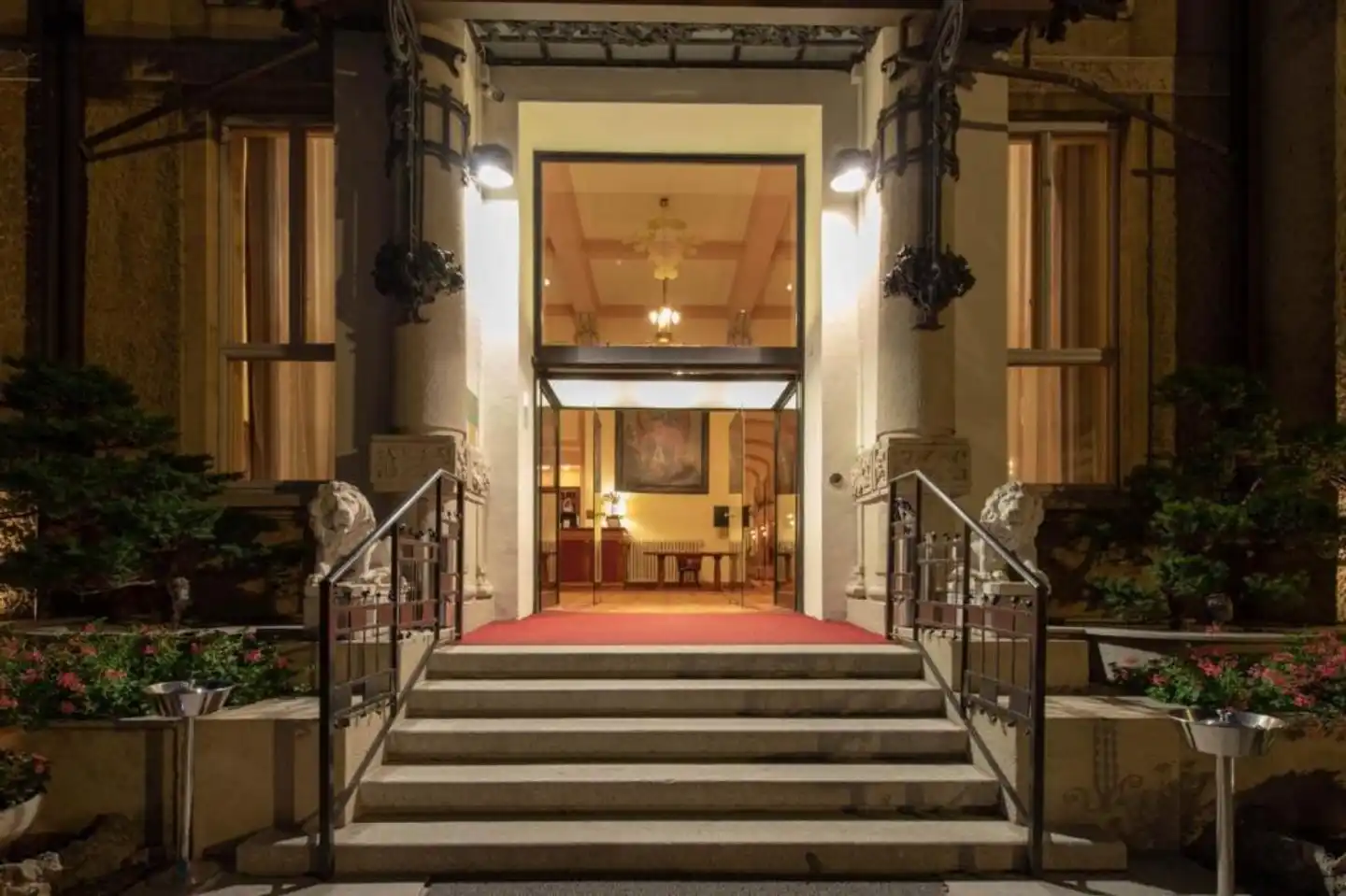 Palace Grand Hotel Varese Lobby