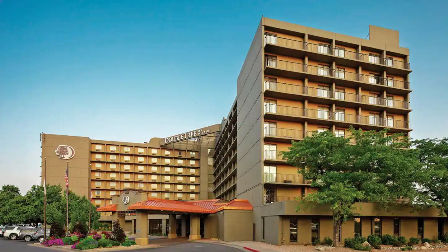 DoubleTree by Hilton Hotel Denver Aussenansicht