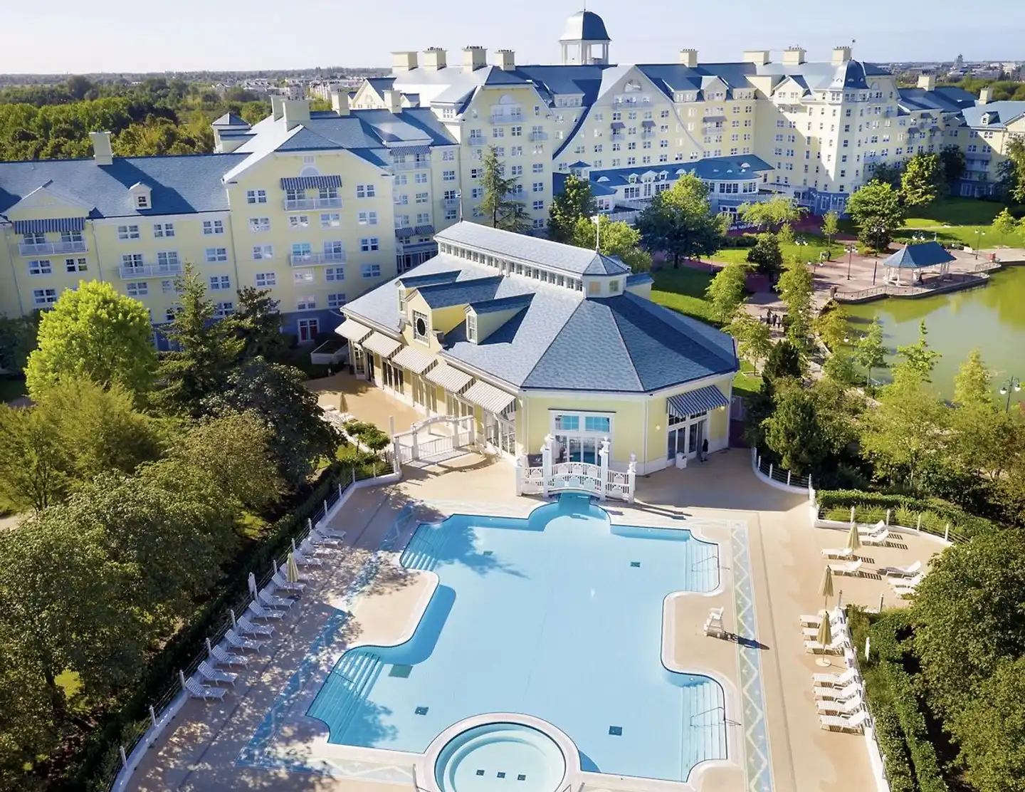 Disney Newport Bay Club Pool