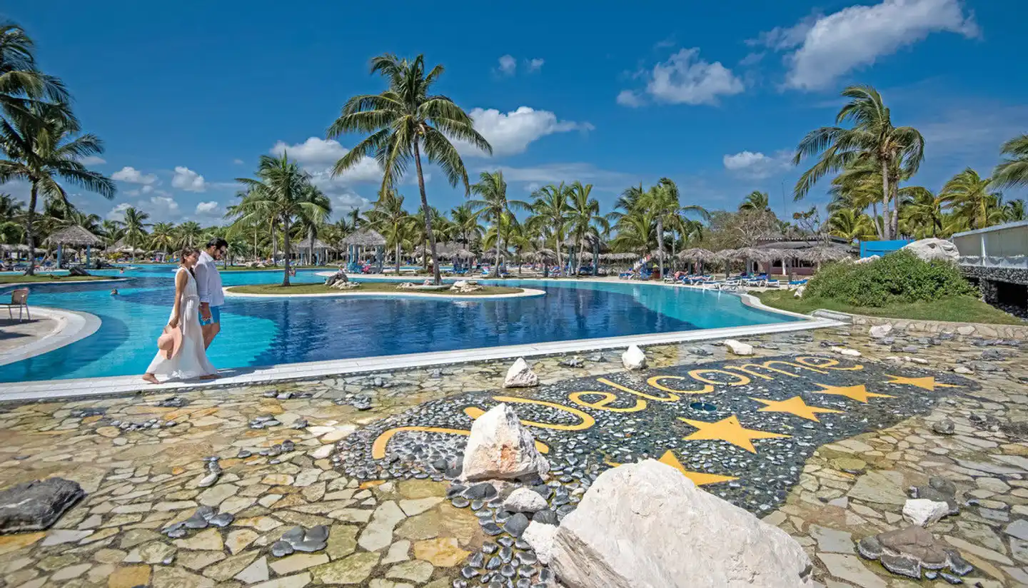 Playa Pesquero Pool