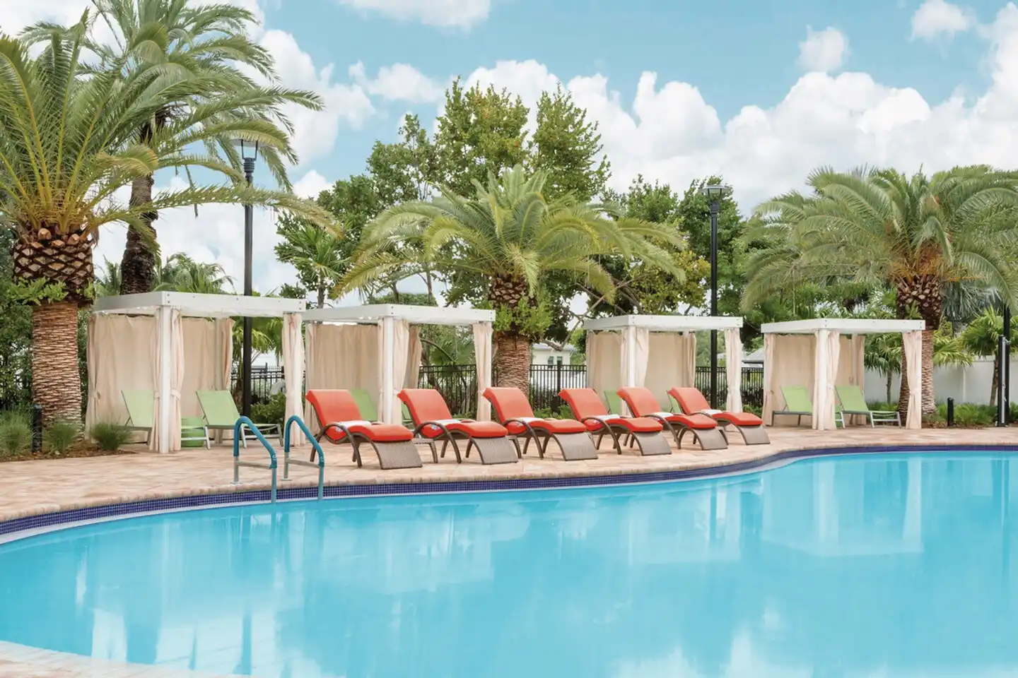 Fairfield Inn & Suites at The Keys Collection Pool