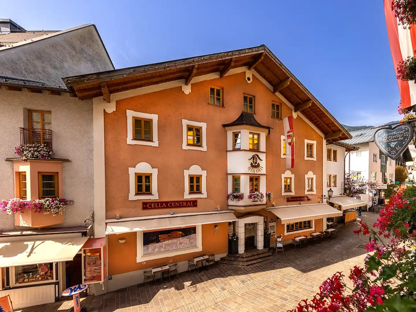 Cella Central Historic Boutique Hotel Aussenansicht