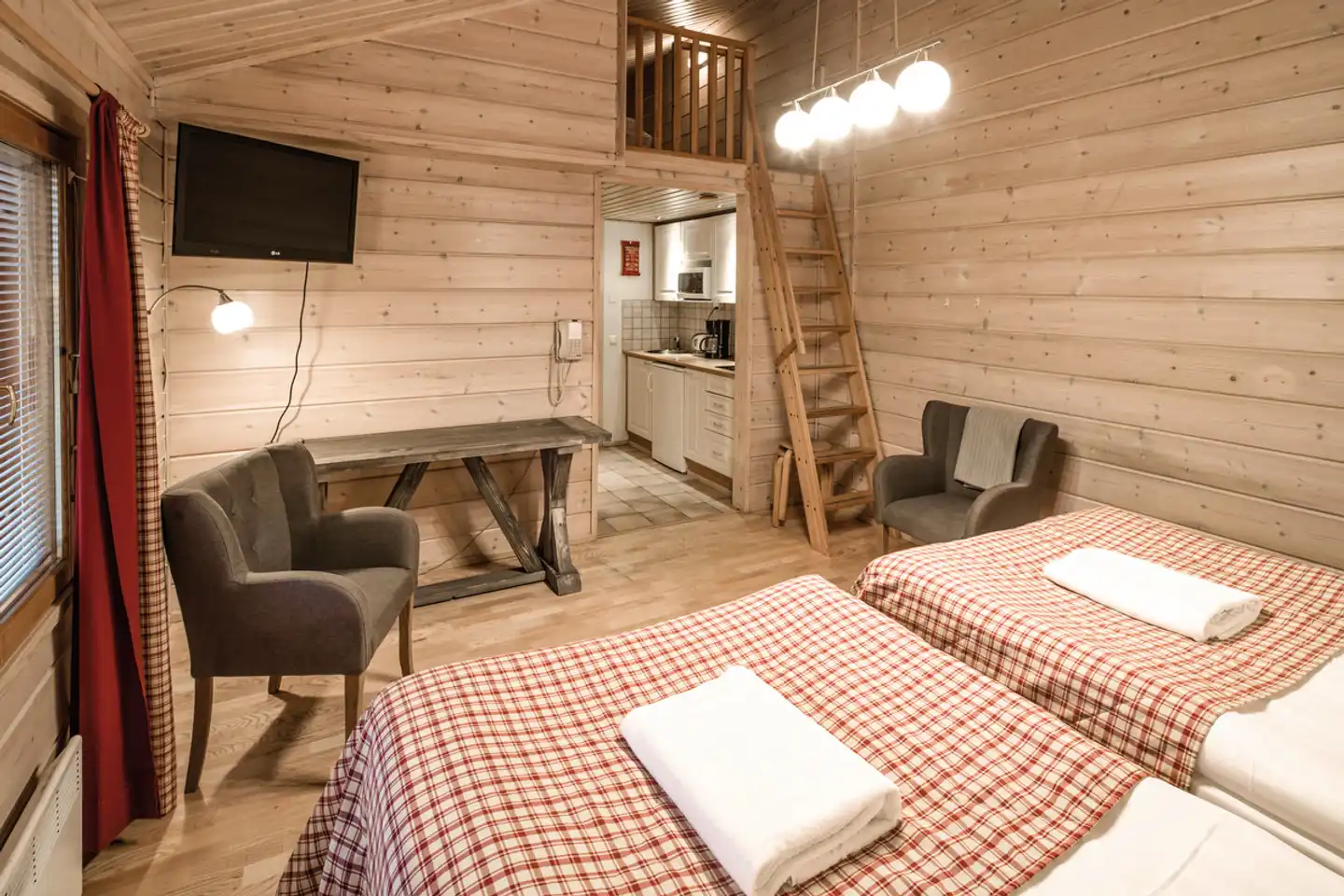Lapland Hotels Ounasvaara Chalets Wellness