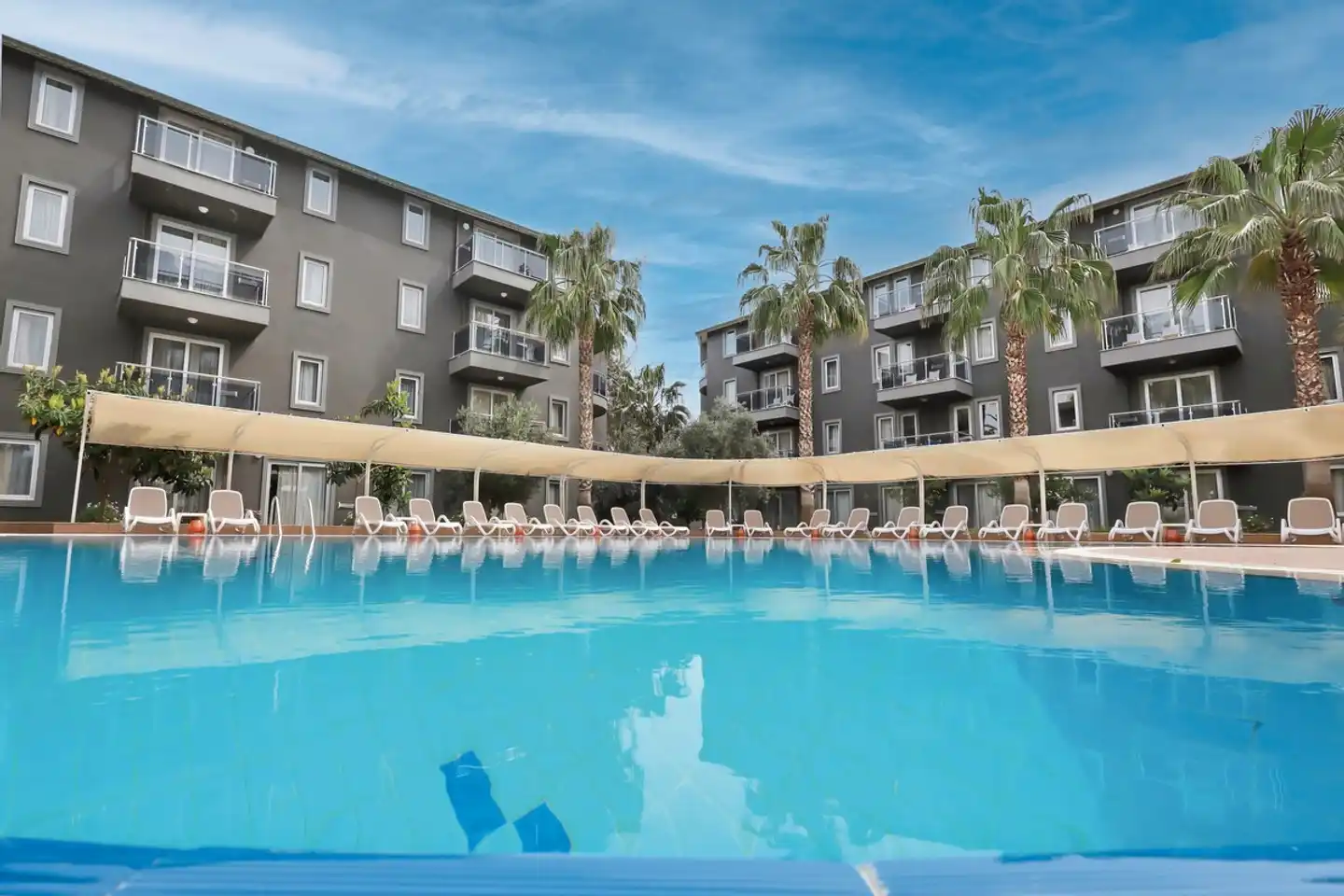 Sidekum Pool