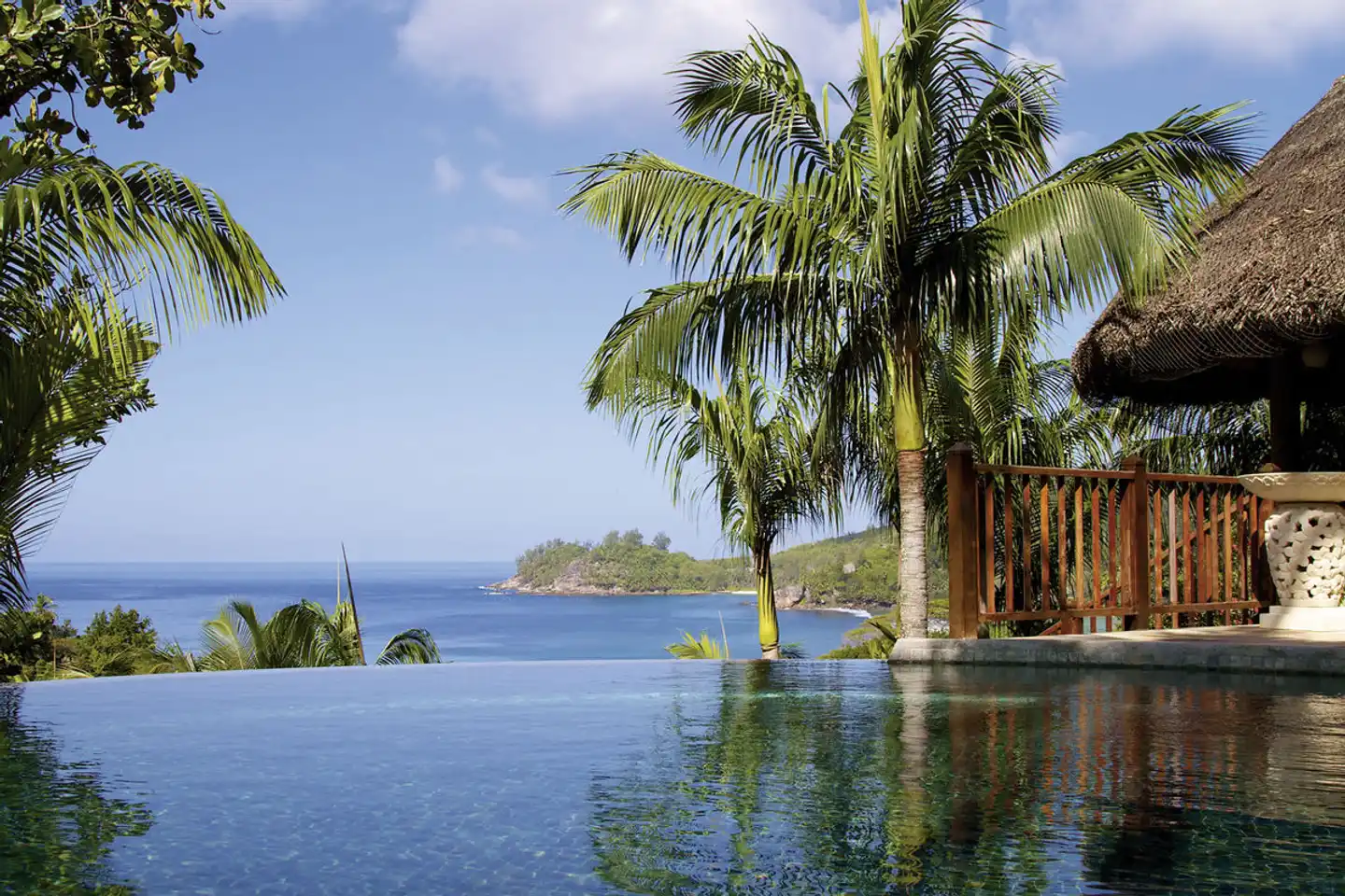 Valmer Resort Pool