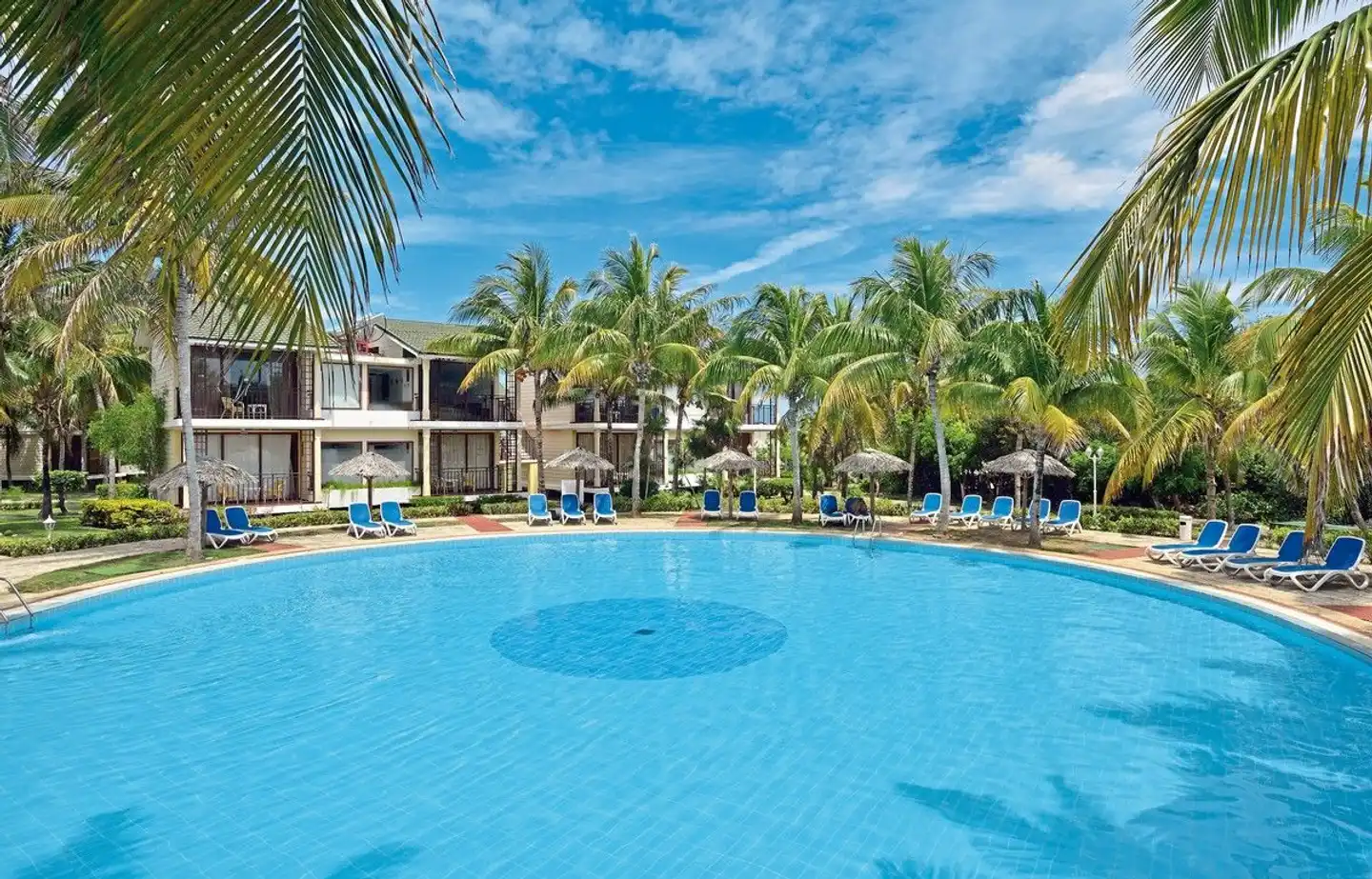 Sol Cayo Santa Maria Pool