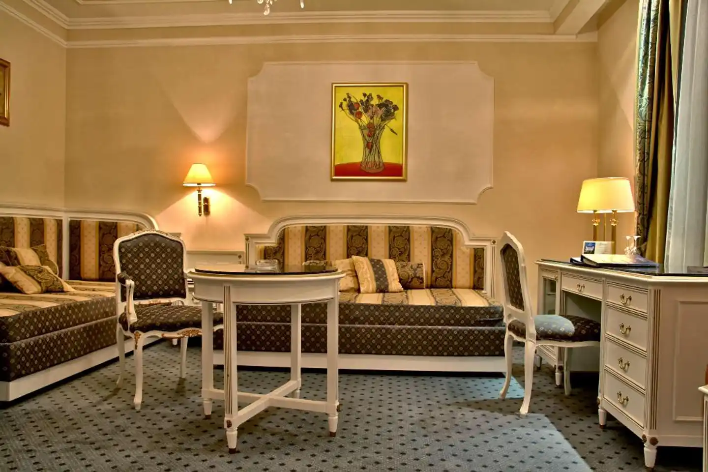 Esplanade Spa and Golf Resort Lobby