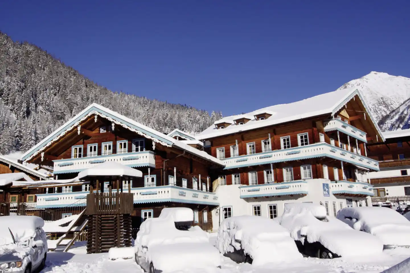 SCOL Sporthotel Großglockner Aussenansicht
