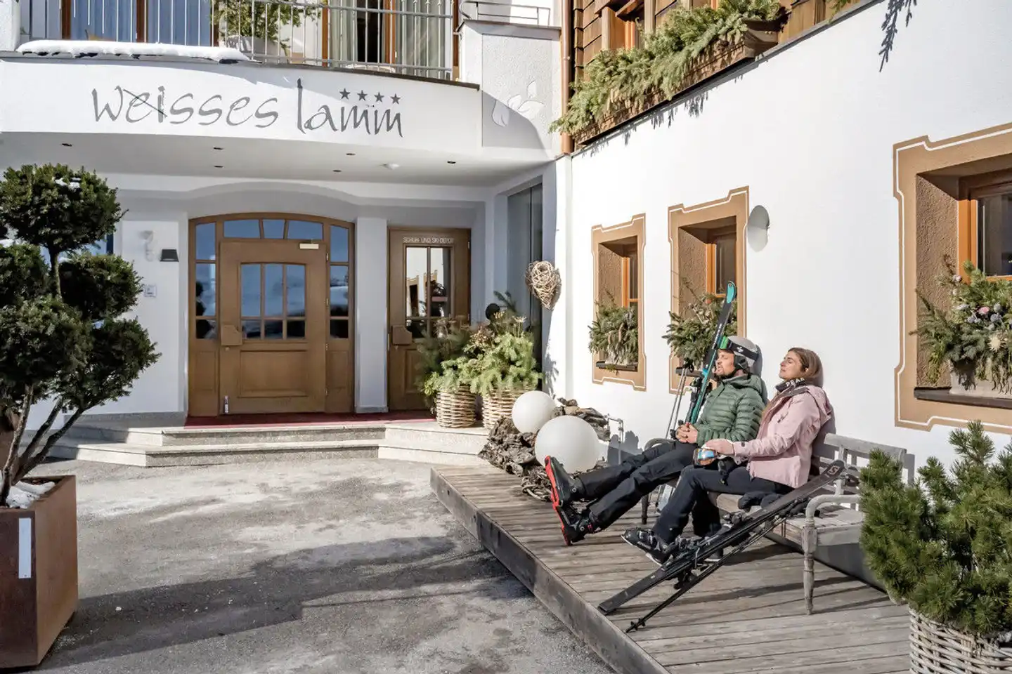 Alpines Balance Hotel Weisses Lamm Aussenansicht
