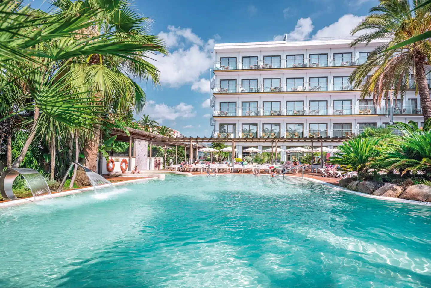 SUMUS Hotel Stella & Spa Aussenansicht