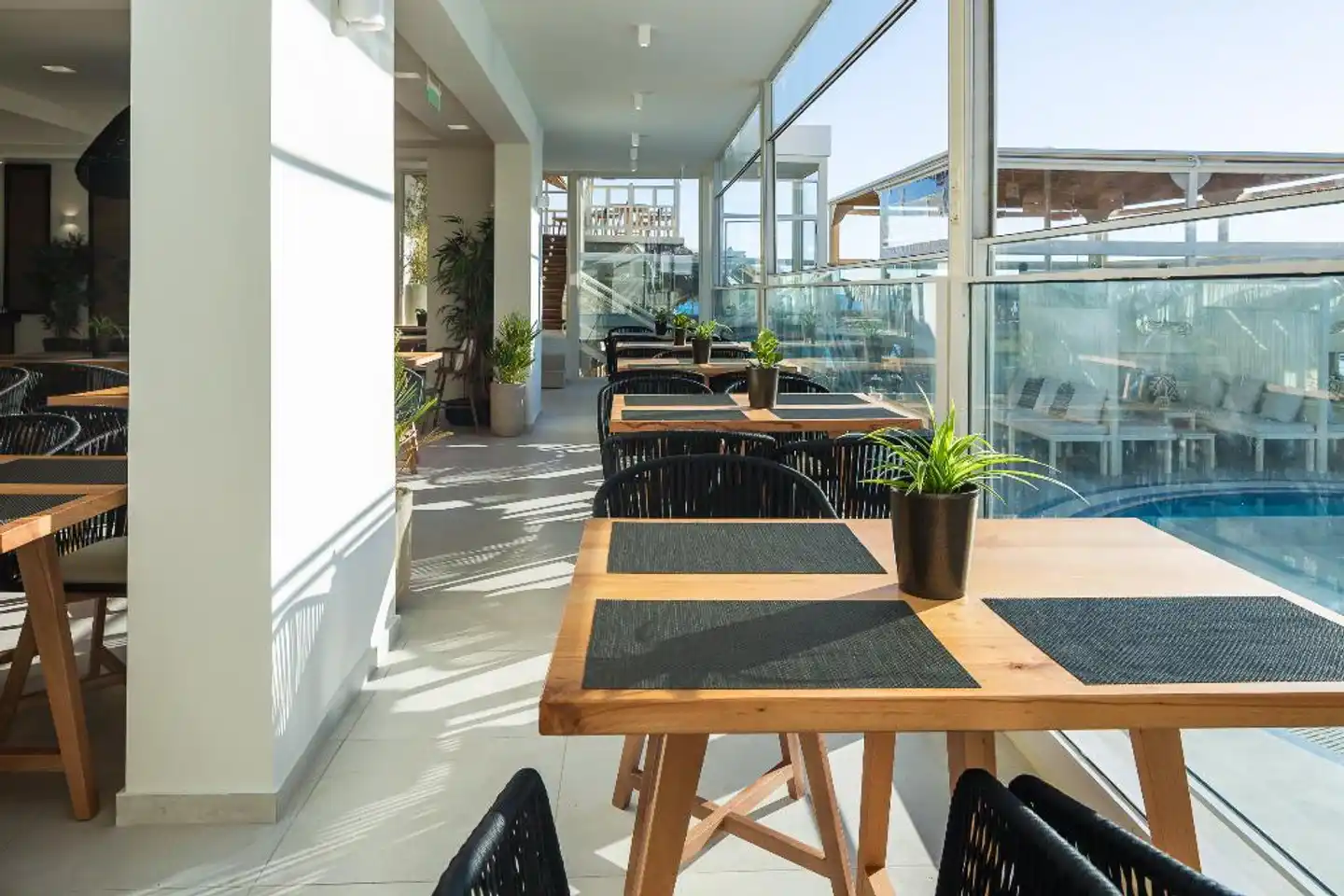 Nostos Beach Boutique Hotel Hallenbad