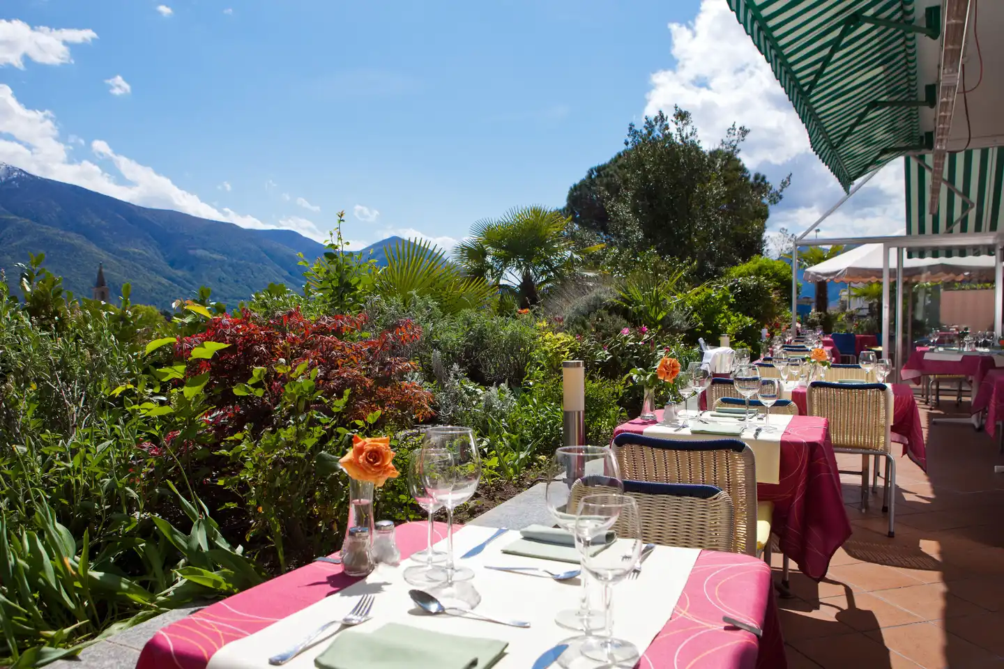 La Perla & Dependancen Ascona Terrasse