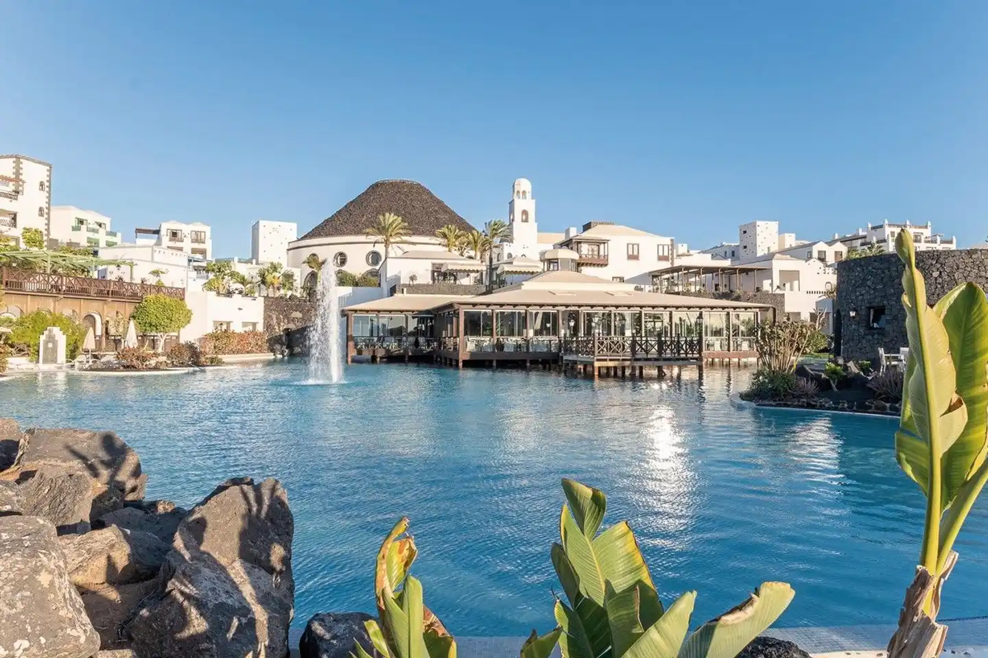 LIVVO Volcán Lanzarote Pool