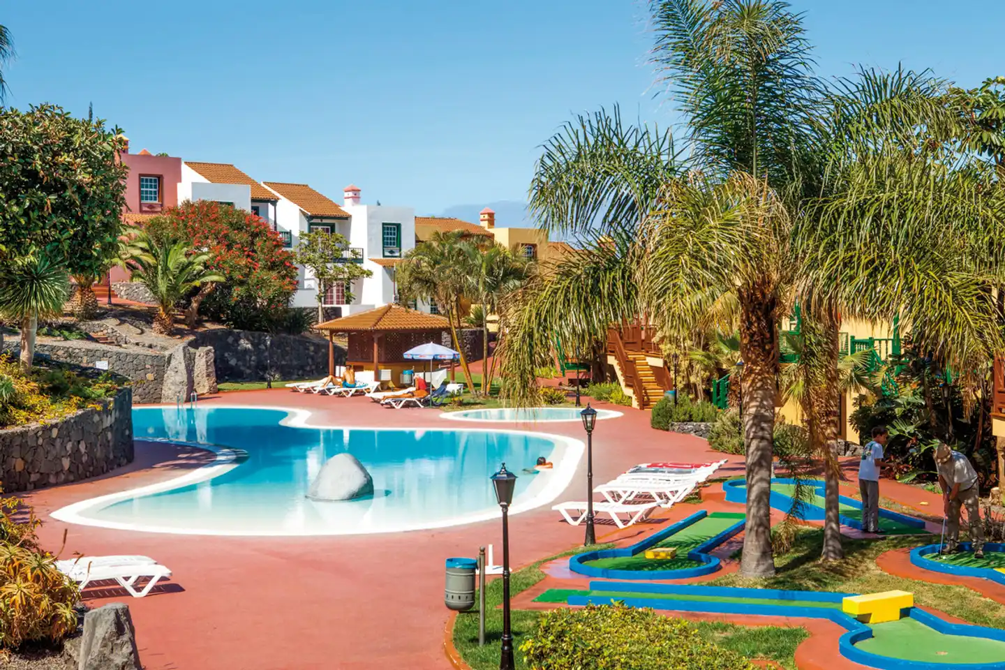 Oasis San Antonio Aussenansicht