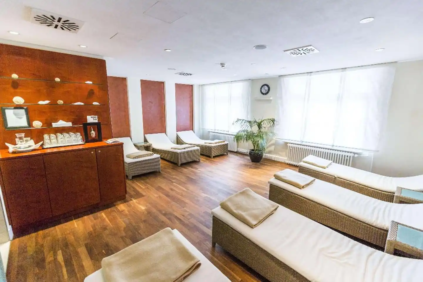 HELIOPARK Bad Hotel zum Hirsch Lobby