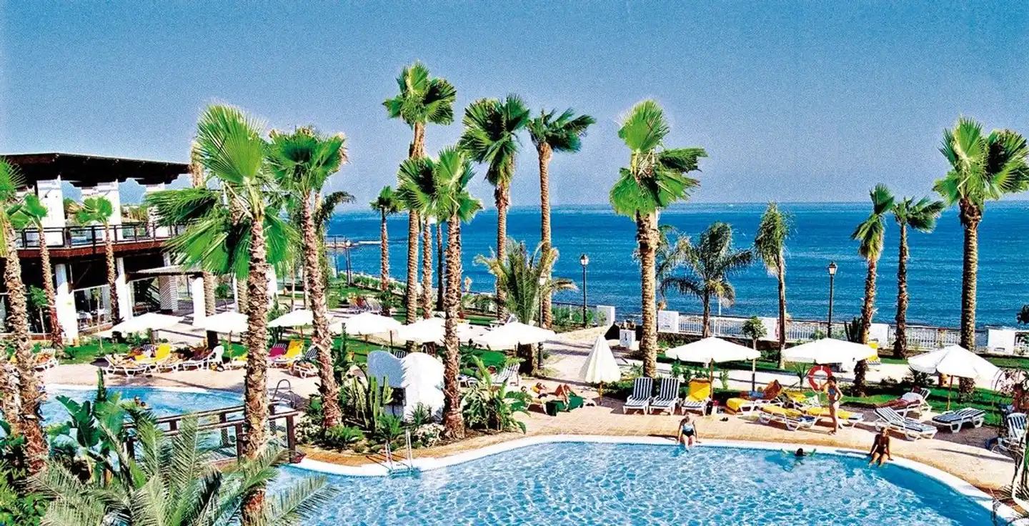 H10 Estepona Palace Pool
