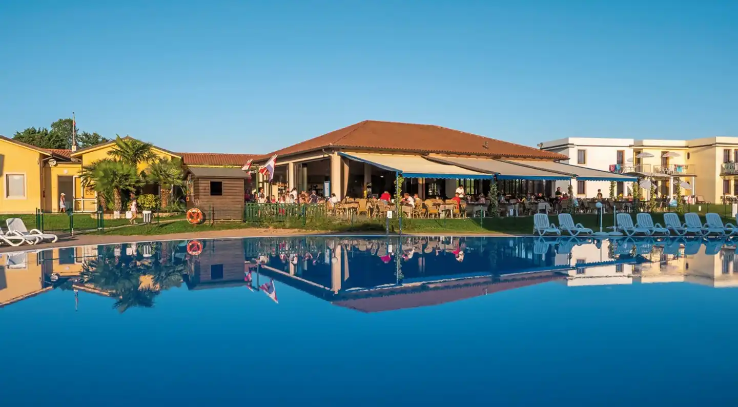 Gasparina Village Pool