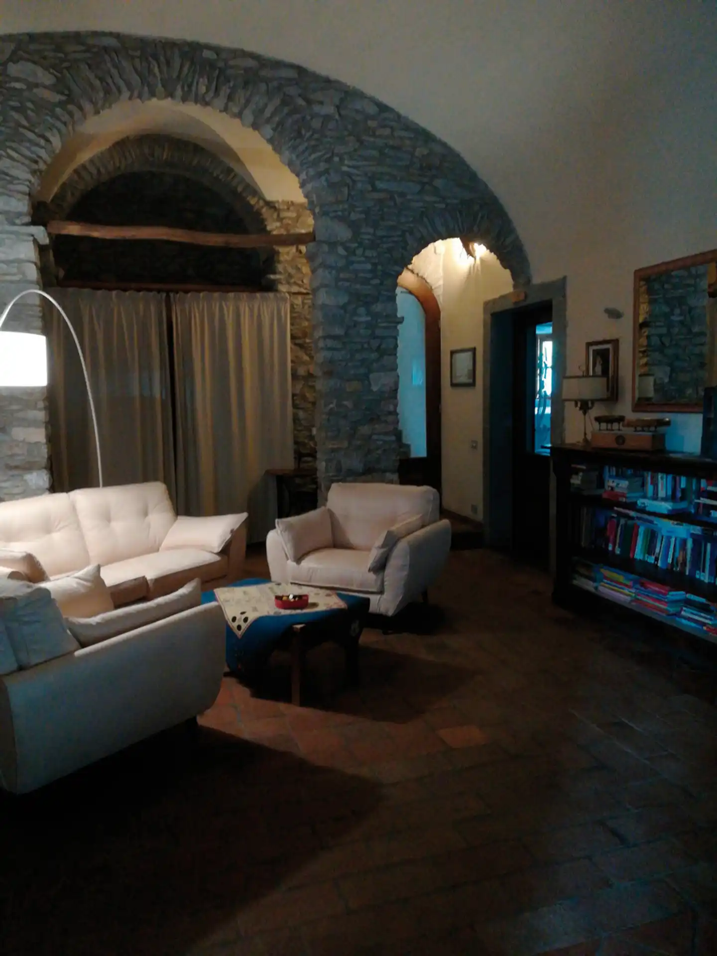 Giunasco Lobby