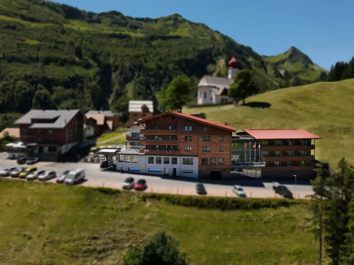 Alpenhotel Mittagspitze Aussenansicht