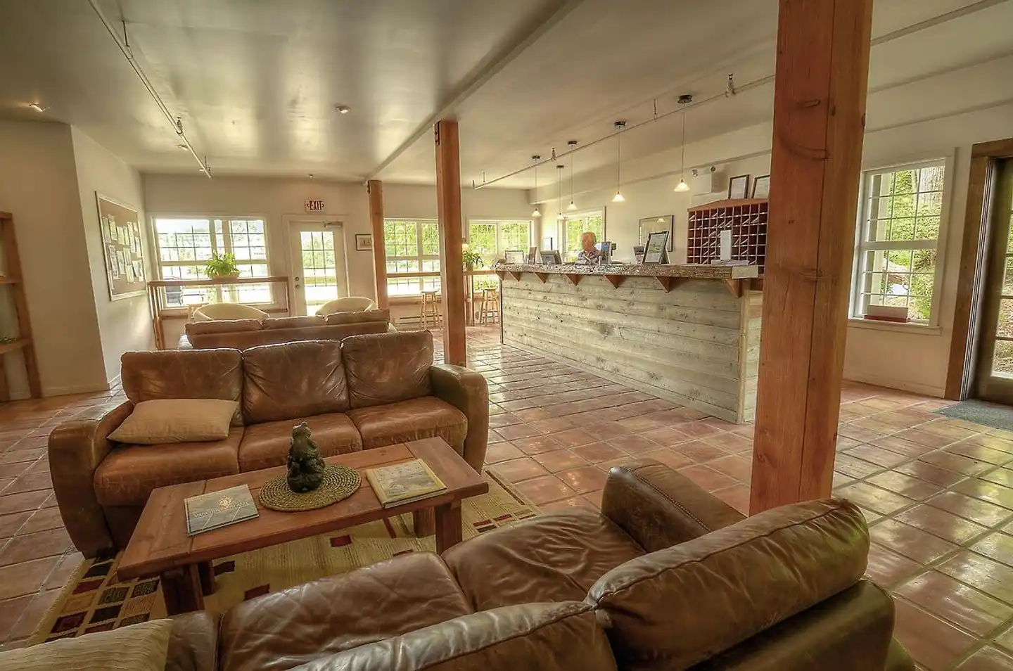 Water's Edge Shoreside Suites Lobby