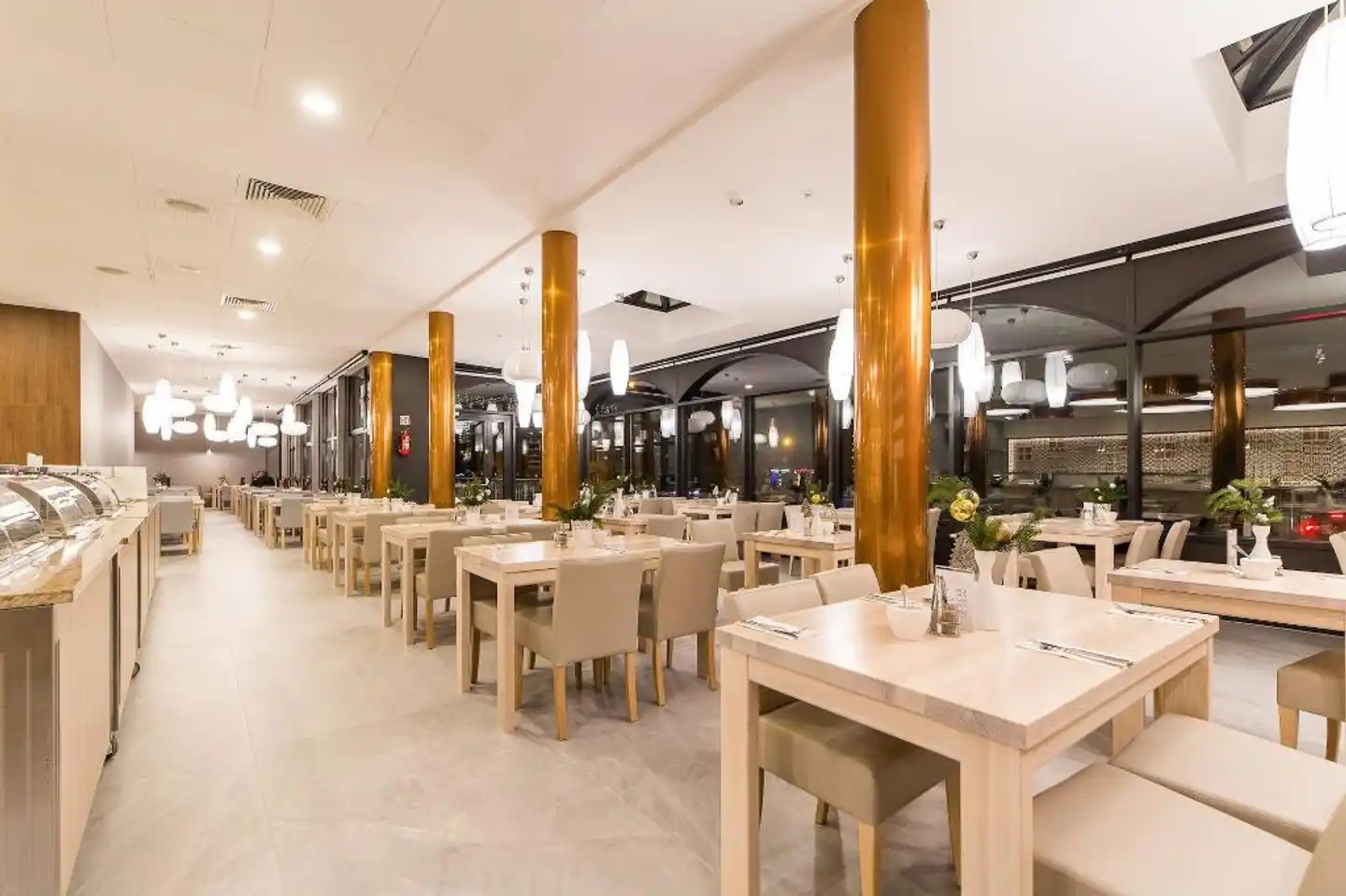 New Skanpol Restaurant