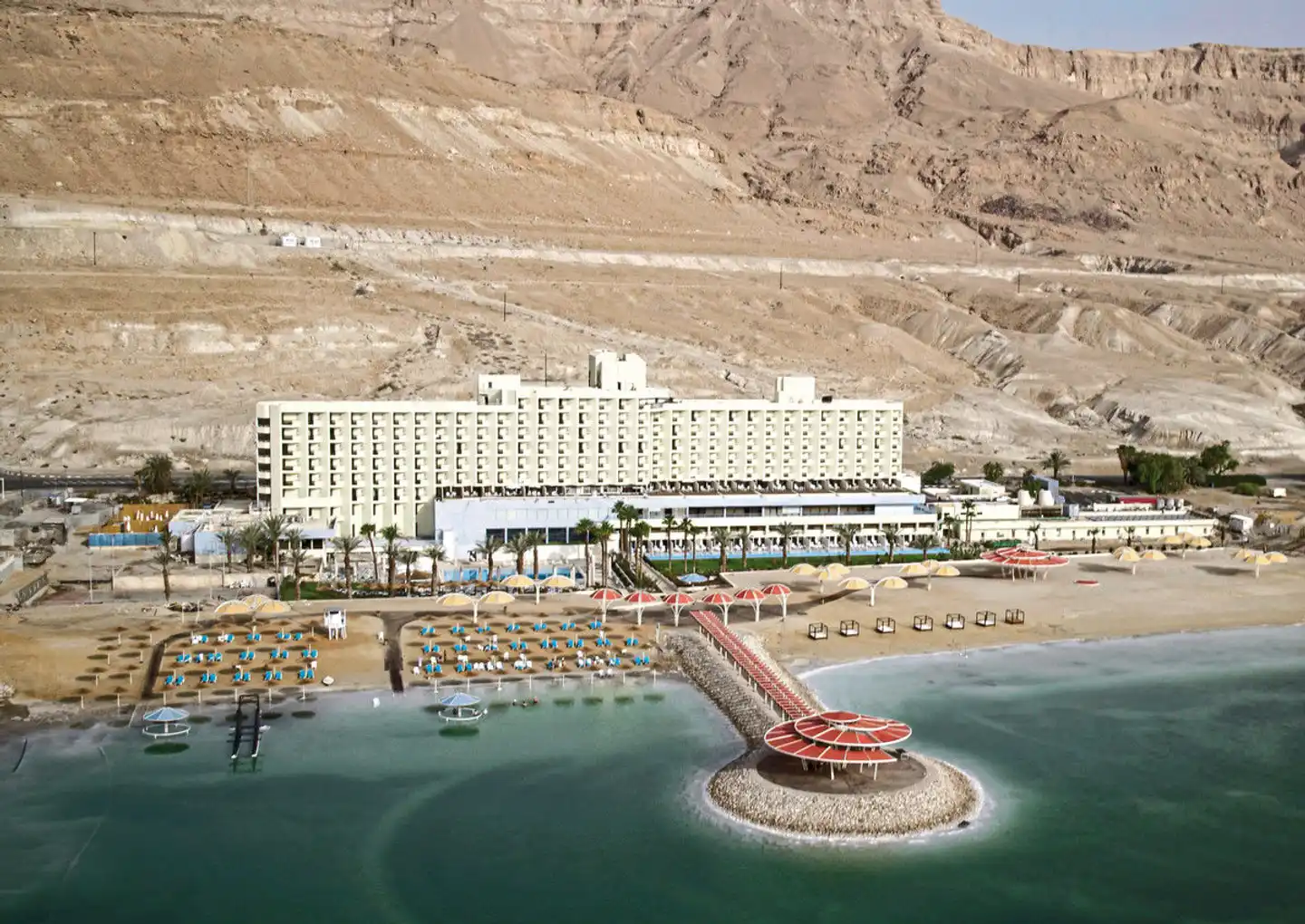 Herods Dead Sea Aussenansicht