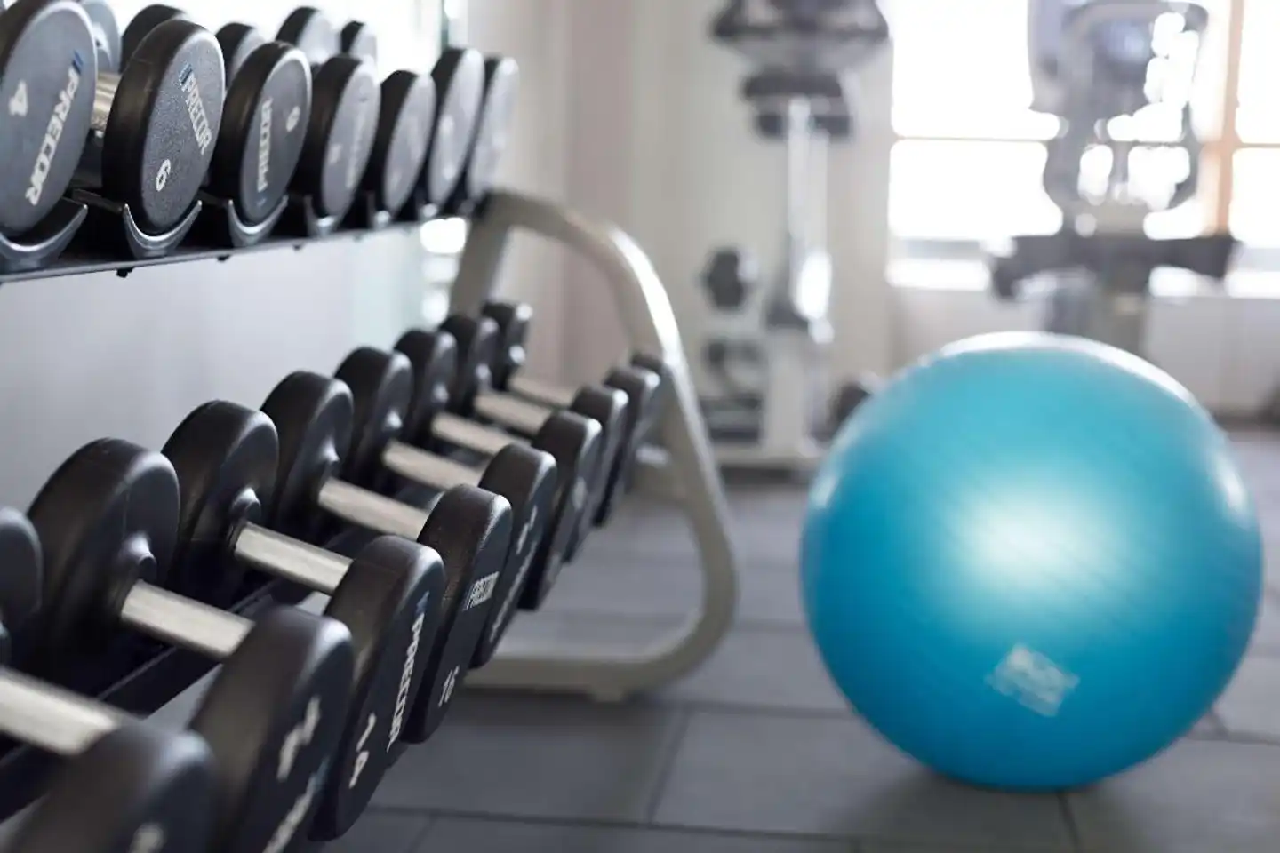 Hilton Helsinki Strand Sport und Entertainment