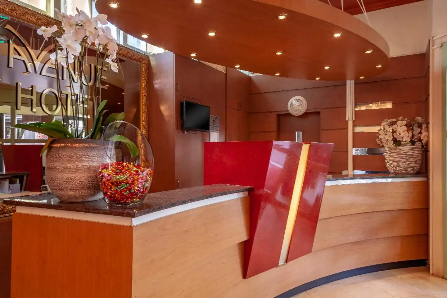 Avenue Lobby