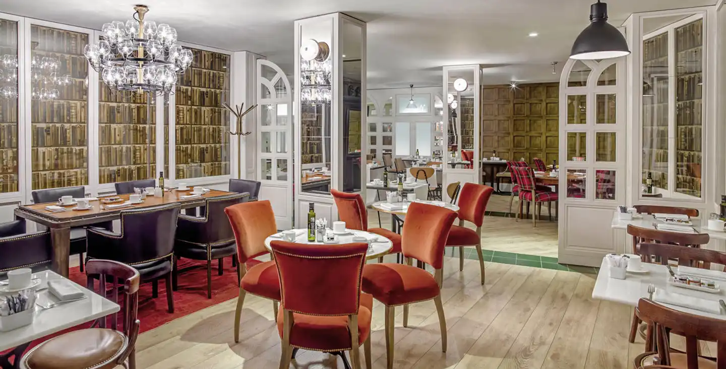 H10 Montcada Boutique Hotel Lobby