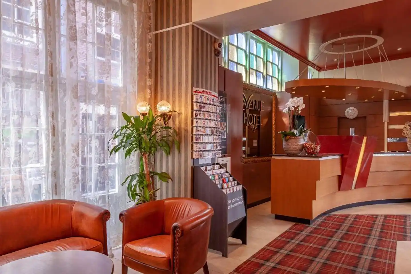 Avenue Lobby