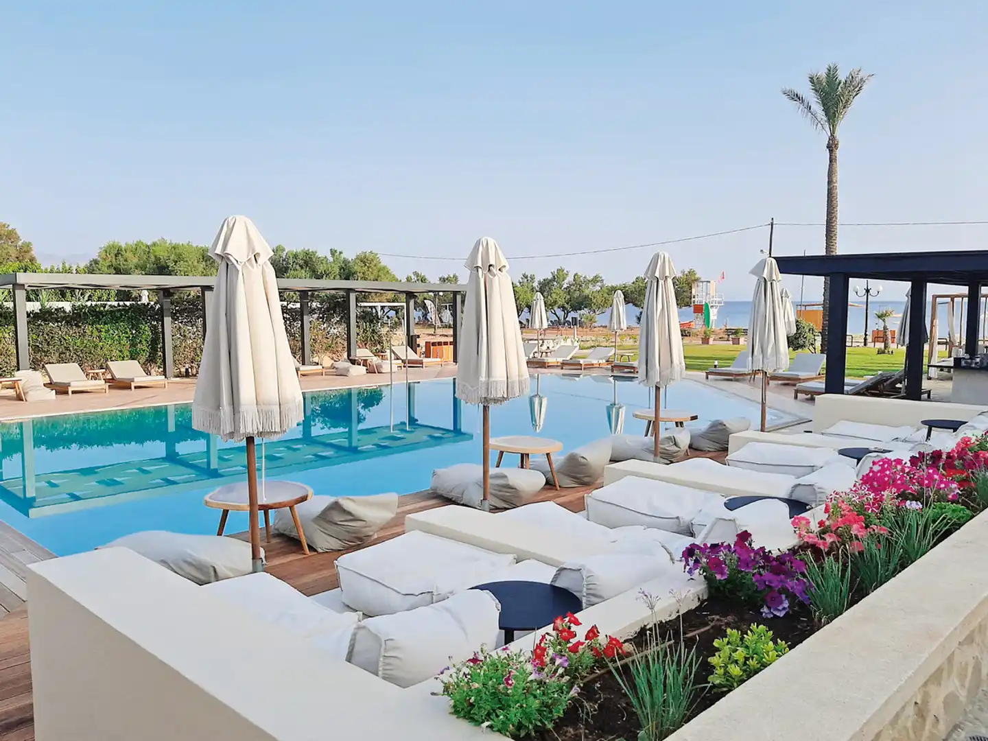 Asterion Suites & Spa Pool