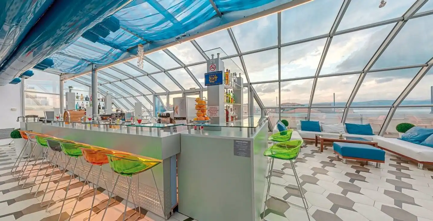 Sol Marina Palace Lobby