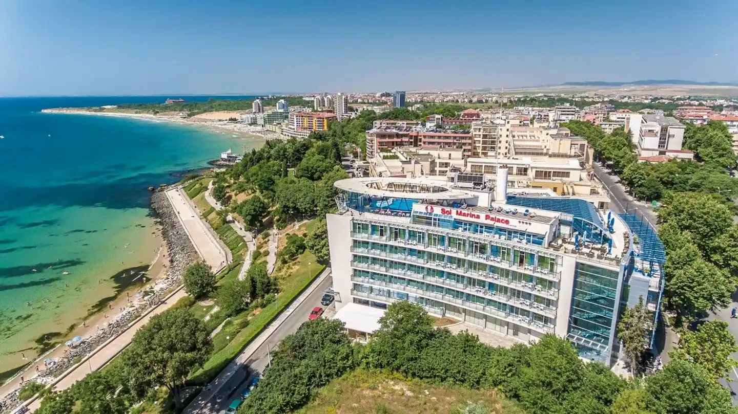 Sol Marina Palace Aussenansicht
