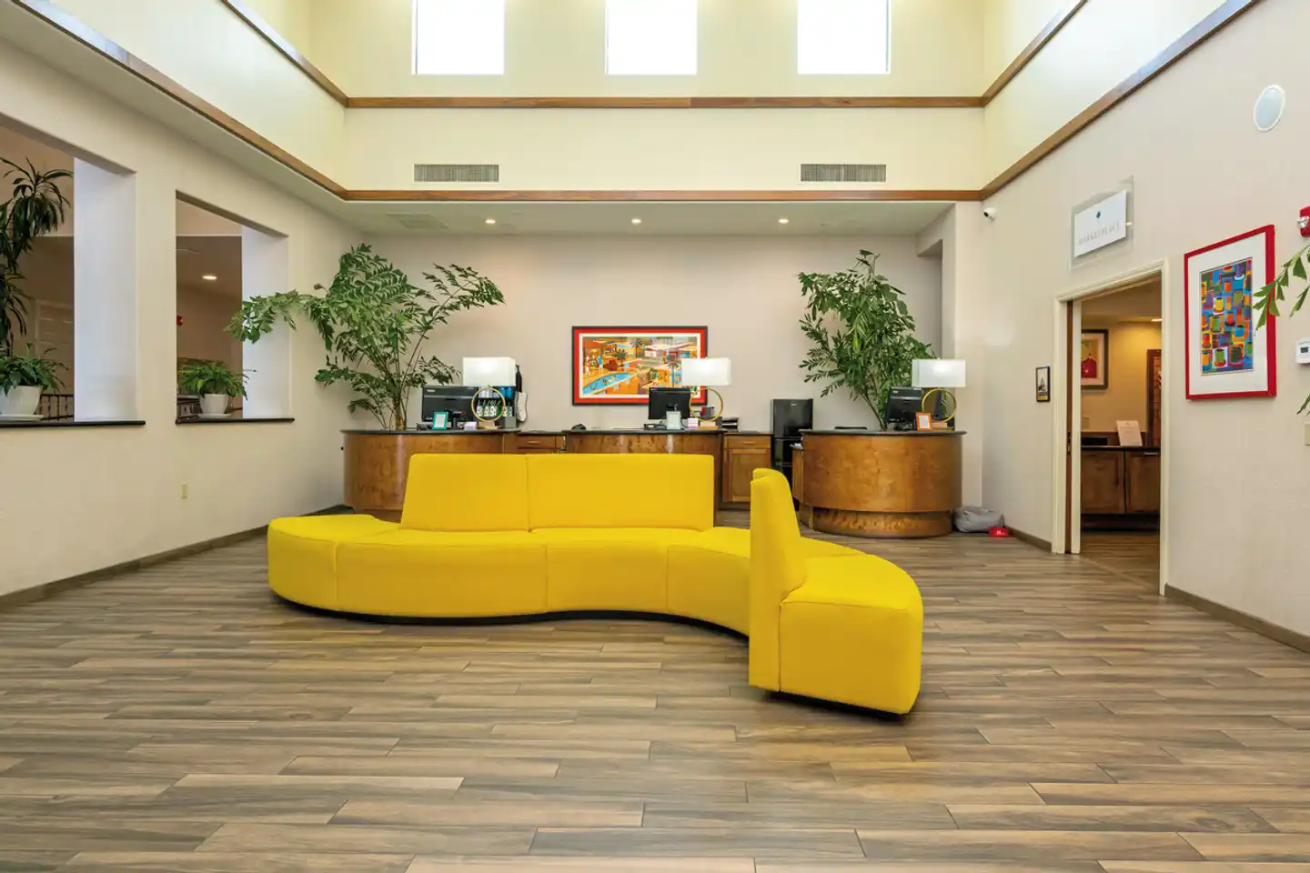 Palm Mountain Resort & Spa Lobby