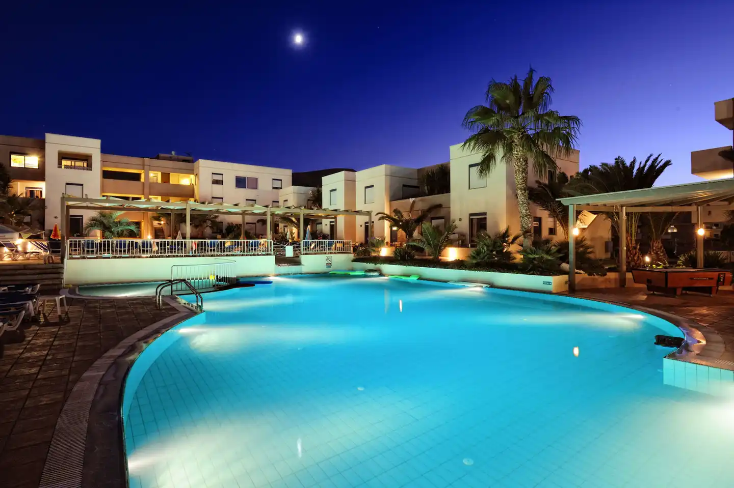 Meropi Hotel & Apartments Pool